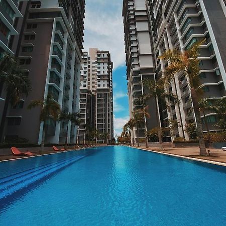 Bangi Almyra Suite ภายนอก รูปภาพ