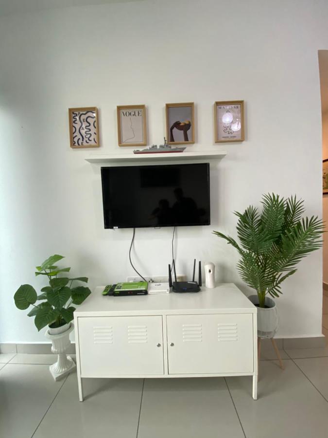 Bangi Almyra Suite ภายนอก รูปภาพ