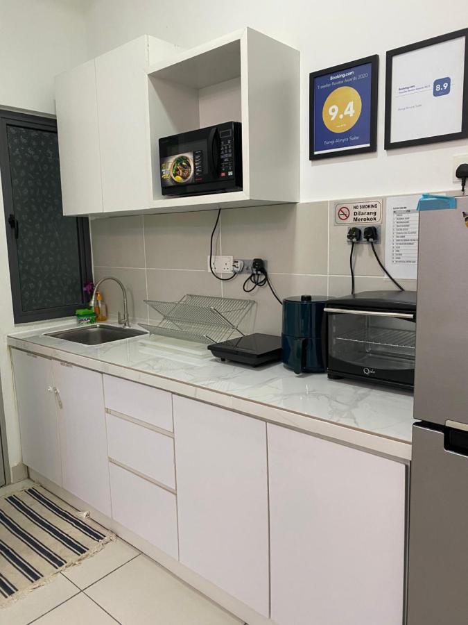 Bangi Almyra Suite ภายนอก รูปภาพ