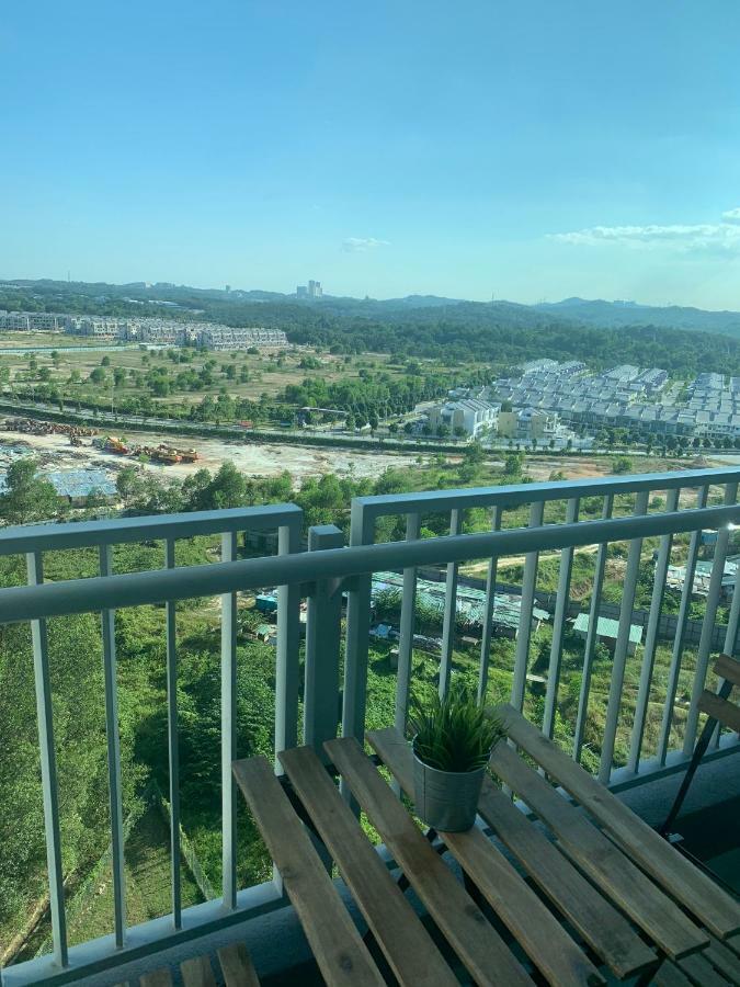 Bangi Almyra Suite ภายนอก รูปภาพ